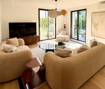 ÉGUILLES VILLA CONTEMPORAINE PRESTATIONS HAUT DE GAMME DOMAINE SÉCU... - Photo 1