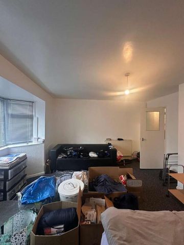 Sultan Road London, E11 - Photo 4