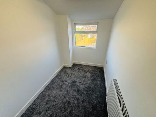 2 bedroom house to rent - Photo 1