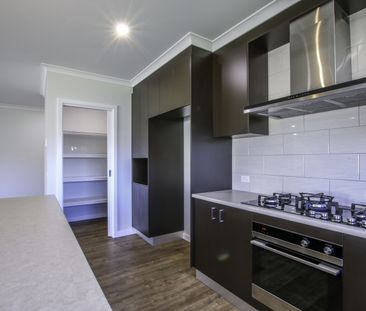 55 Woolshed Drive, Thurgoona NSW 2640 - House For Rent | Domain - Photo 6