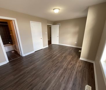 For Lease - 54 Kindy Street, Markham, Ontario - Photo 5