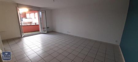Location Appartement 2 pièces 48m² VALENCIENNES 59300 - Photo 4