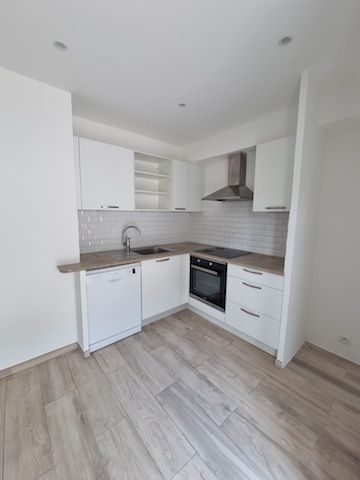 Location Appartement 2 pièces 52m² - Photo 5