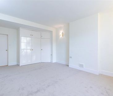 4 bedroom detached house to rent - Photo 5