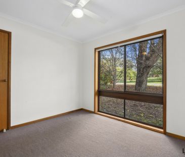Spacious Living, Modern Convenience: Your Family Oasis Awaits! - Photo 4