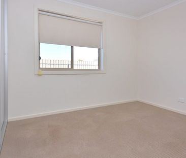 2 Warnes Avenue - Photo 5