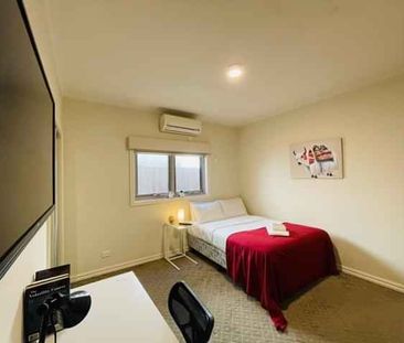 Room 3 (Non Ensuite) - Photo 2
