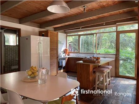 3 Bedroom home with Office/ 4th Bedroom in Quiet Location! - Photo 5