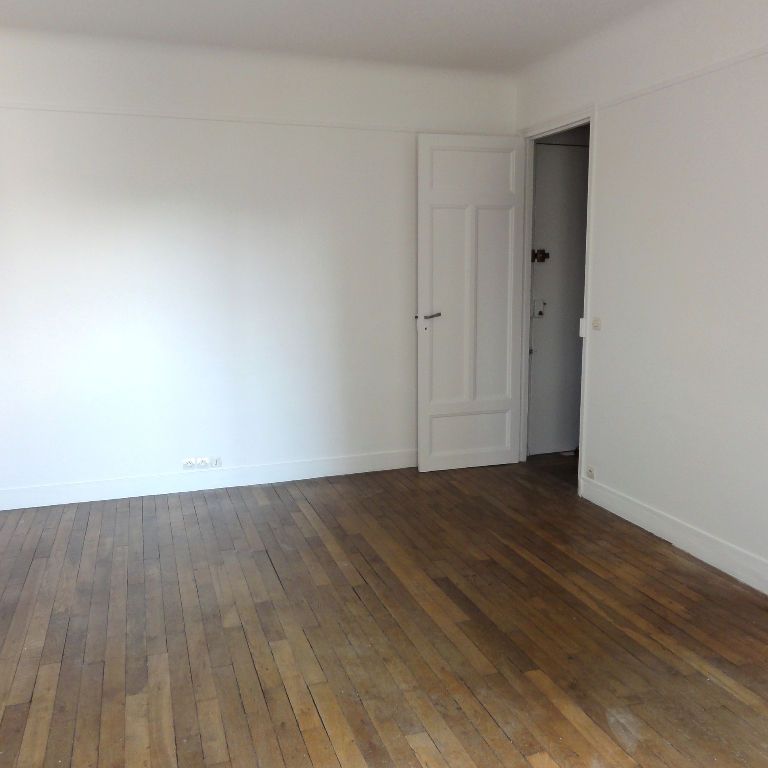 Location Appartement 1 pièce 24m² - Photo 1