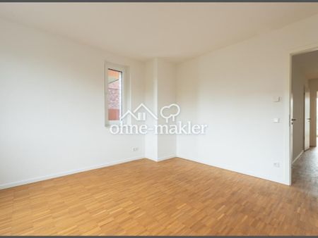Neuwertige, HELLE & MODERNE 2-Zimmer Wohnung mit Balkon und EBK! - Photo 2