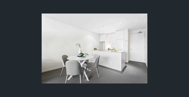 Fully Furnished Docklands Retreat with City-Edge Views - Photo 1