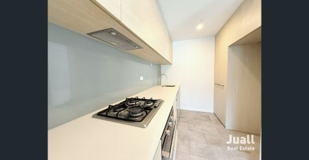 112/16 Lomandra Dr, Clayton South, Vic 3169 - Photo 3