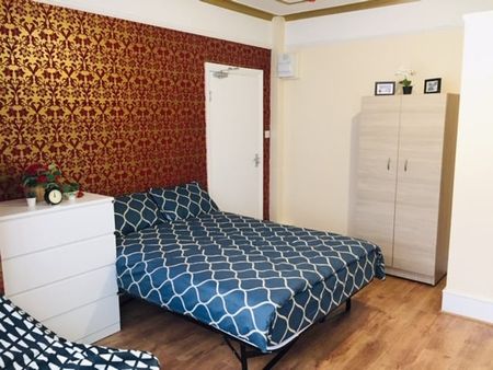 Studio Flat, Grenoble Gardens, N13 - Photo 2