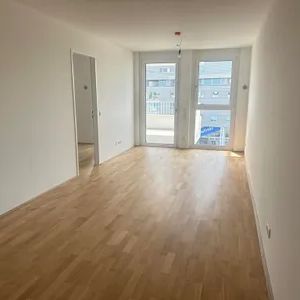 ZU HAUSE DIREKT AN DER U3 MIETE - Photo 1