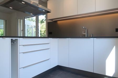 Traumwohnung mit grossem Garten, Wintergarten und Terrassen in Muri - Photo 4