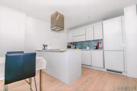 3 Bedroom 2 Bathroom - Photo 4