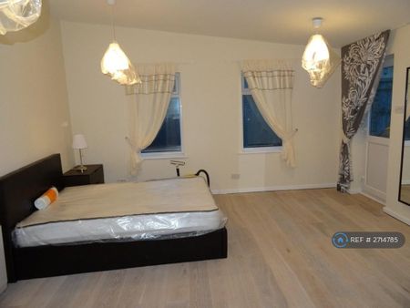 2 bedroom bungalow to rent - Photo 2