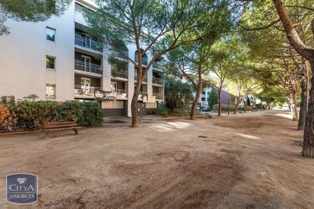 Location Appartement 1 pièce 28m² BEZIERS 34500 - Photo 2