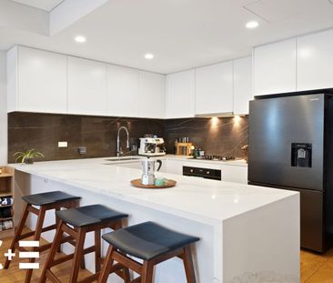 Peaceful + Stylish - Photo 4