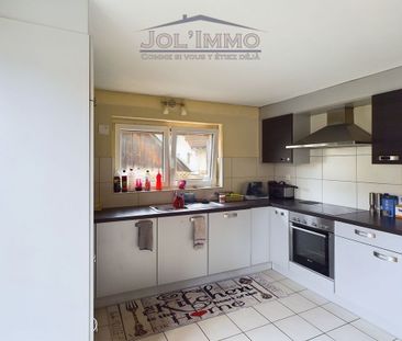 4.5-room apartment on the 1st floor with separate entrance - Foto 2