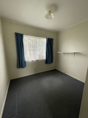 Levin - 3 Bedrooms - Photo 3