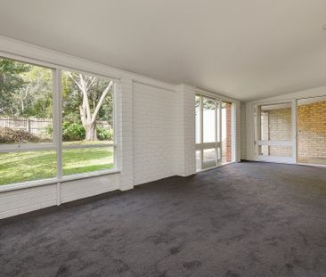 Thinking of selling? Contact our agent - Photo 1