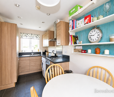 2 bedroom terraced house to rent - Photo 3