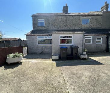 3 bedroom end of terrace house to rent - Photo 5