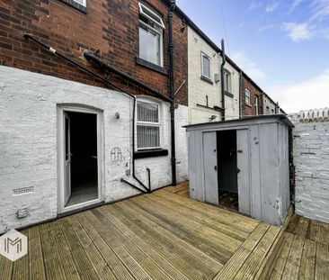 2 bedroom terraced house to rent - Photo 2