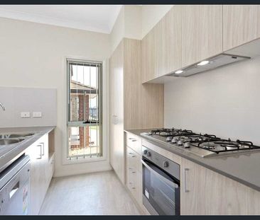 57 Orlagh Circuit, Grantham Farm, NSW 2765 - Photo 3