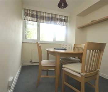 House share to rent - Photo 1