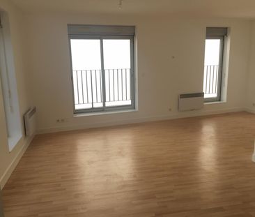 Location Appartement 2 pièces 52m² POITIERS 86000 - Photo 2