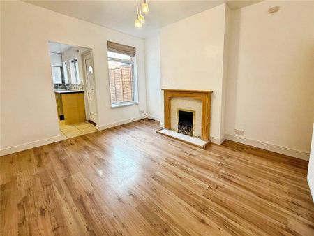 2 bedroom terraced house to rent - Photo 3