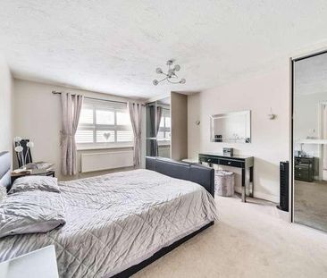 Linden Way, Peatmoor, SN5 - Photo 6