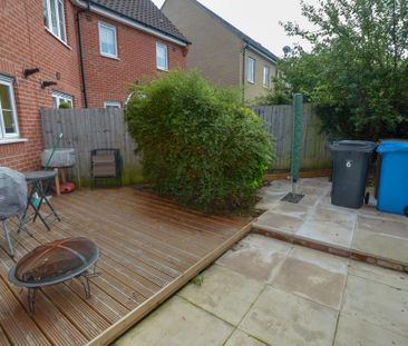 3 bedroom terraced house to rent - Photo 1