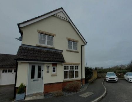3 bedroom detached house to rent - Photo 5