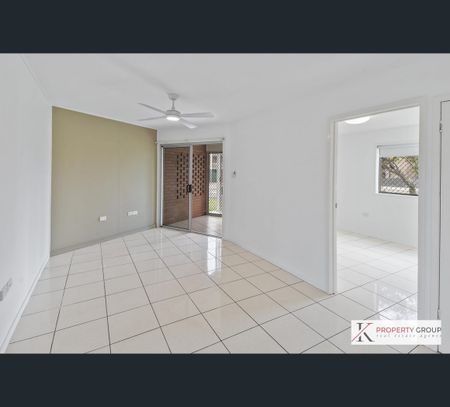 1/51 Edward Street, Alexandra Headland, Qld 4572 - Photo 4
