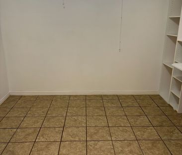 For Lease - 484 Otonabee Drive, Peterborough, Ontario - Photo 3