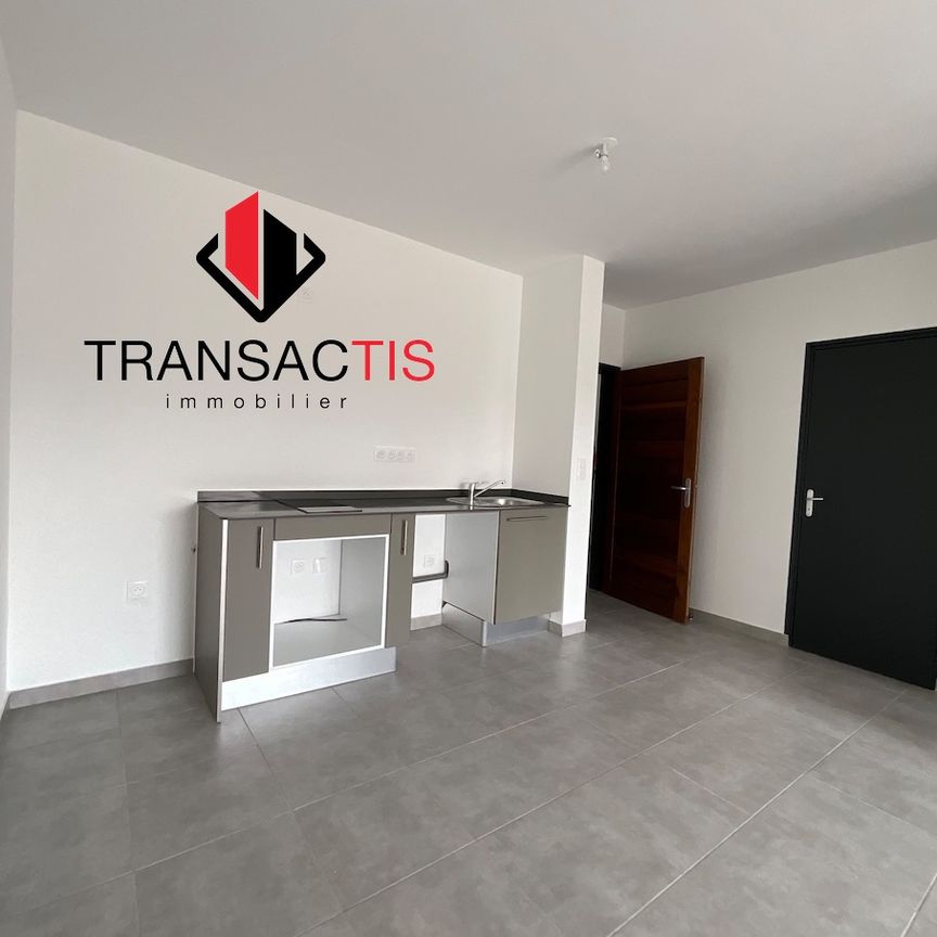 Location Appartement 2 pièces 40m² CAYENNE 97300 - Photo 1