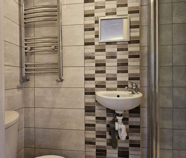 Studio Flat, Downs Road, E5 - Photo 5