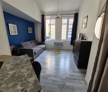 Location Appartement 1 pièce 28m² CAMBRAI 59400 - Photo 2