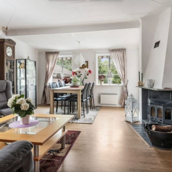 Hallstavik - 5rok - tillsv - 10.350kr/mån - Foto 1