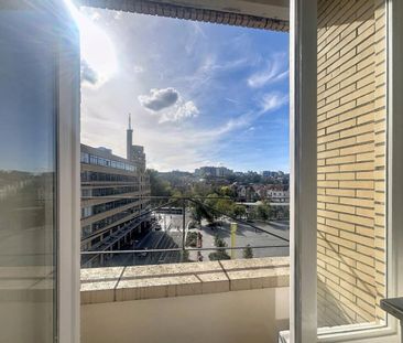 Flagey Square – Bright renovated 2-bedroom apartment - Foto 6