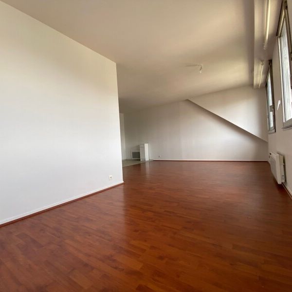 Location Appartement 2 Pièces 50 m² - Photo 1