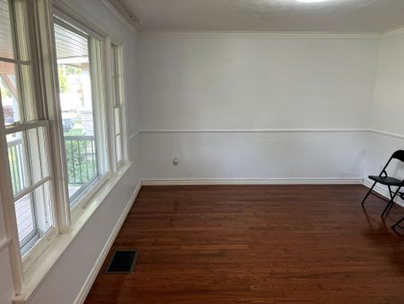 For Lease - 46 Ilfracombe Crescent, Toronto, Ontario - Photo 4