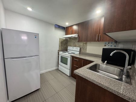 For Lease - 24 Grand River Court Unit# LOWER ON, Brampton, Ontario - Photo 5