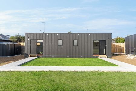 STUDIO – ALL BILLS INCLUDED - Photo 5