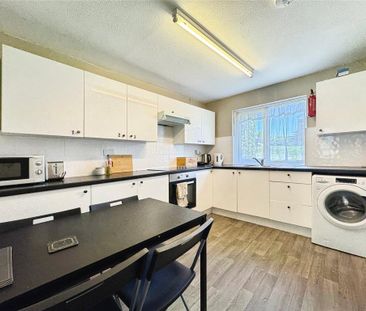 1 bedroom property to rent - Photo 4