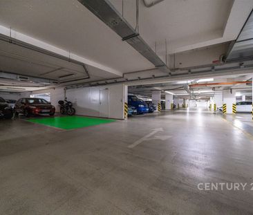 Pronájem bytu 2+kk 53 m², Heinemannova 2697, Praha - Photo 2