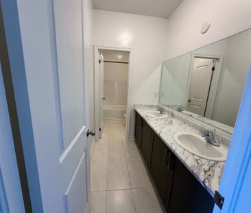 For Lease - 873 Rexton Drive, Oshawa, Ontario - Photo 3